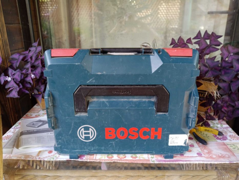 Лазерен нивелир BOSCH GLL 3-80 CG+Лазерен приемник BOSCH LR7