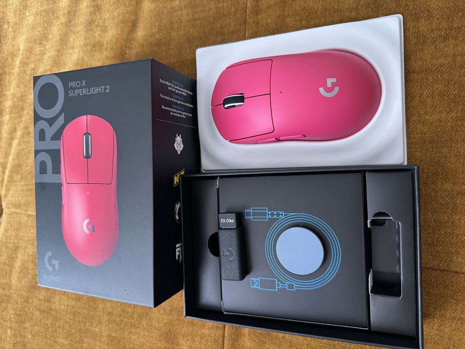 Logitech G PRO X SUPERLIGHT 2 – Magenta | Impecabil | Garanție