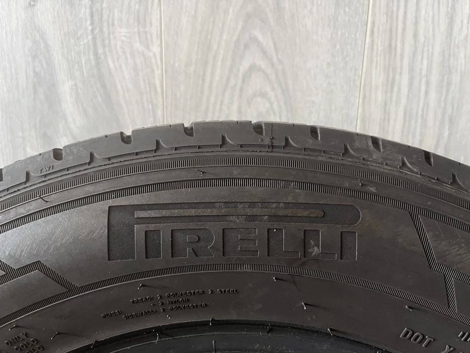 Всесезонни гуми 215/65/16C Pirelli
