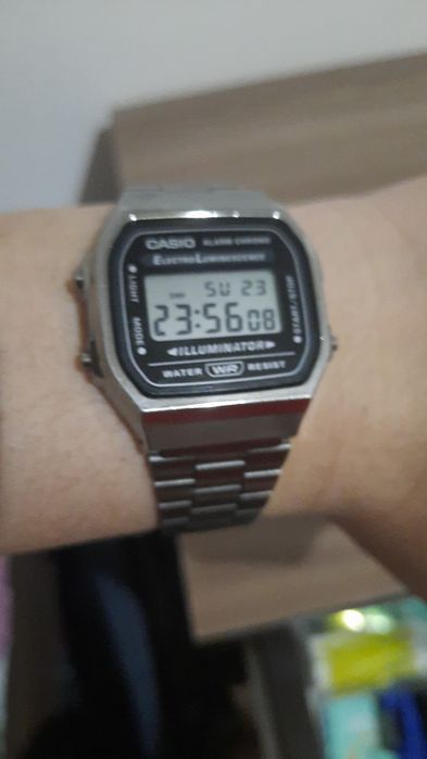 Часы кварцевые CASIO