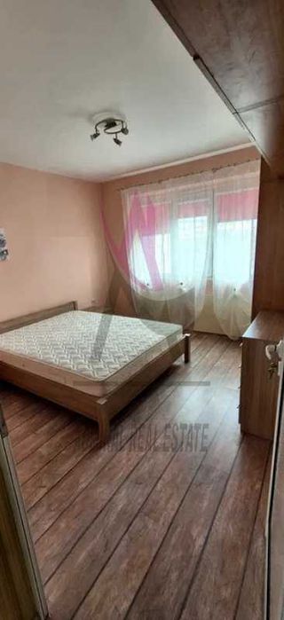 Дава се под наем Тристаен апартамент в Варна, Трошево - 80 кв.м за 498.27 € - Снимка #4