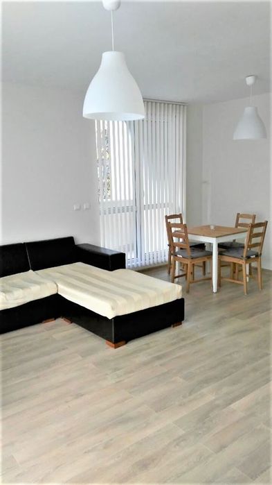 Дава се под наем Тристаен апартамент в София, Света Троица - 89 кв.м за 668.1 € - Снимка #2