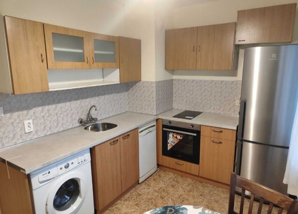 Дава се под наем Двустаен апартамент в София, Полигона - 70 кв.м за 612 € - Снимка #6