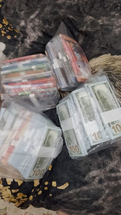 Продам сувенирные купюры не дорого