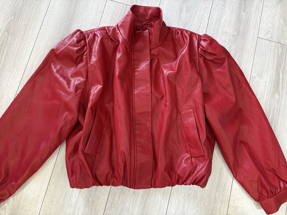 Страхотно червено кожено яке Reserved