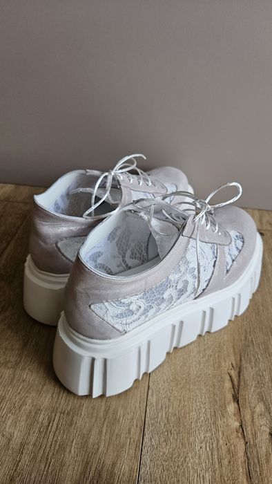 Pantofi de piele cu platforma din piele, de mireasa