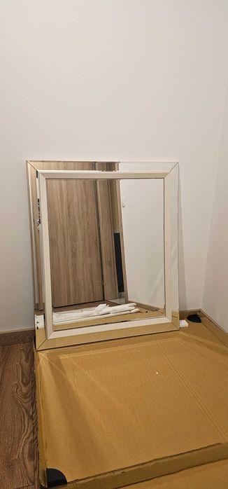 Стенно лукс огледало 100х85 НОВО