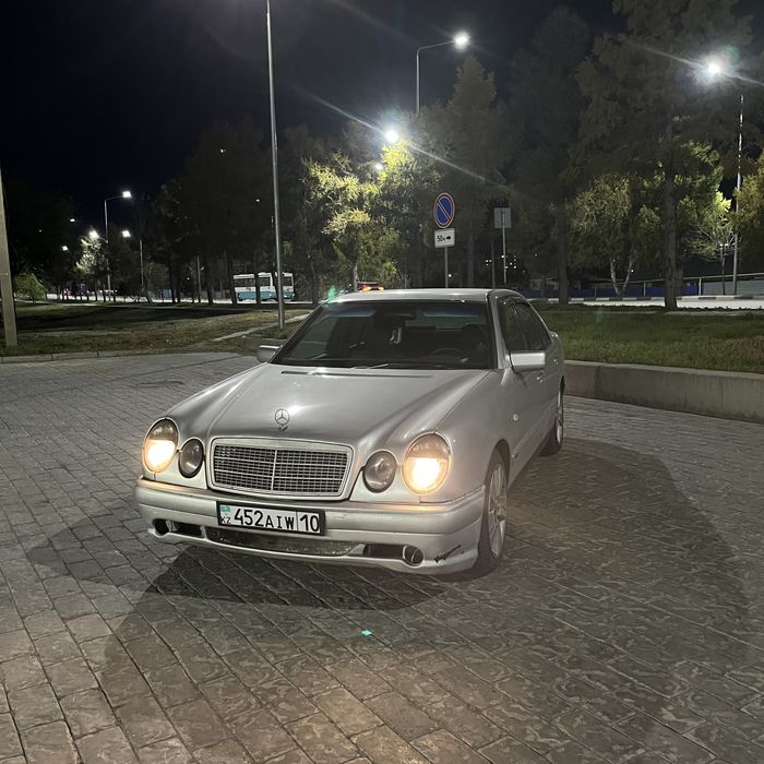 Продам мерседес е210