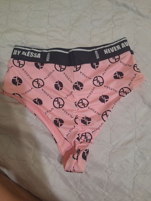 Ново долнище на бански Alessa М