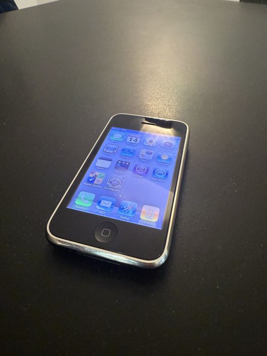 Iphone 3GS, Telefon de colectie