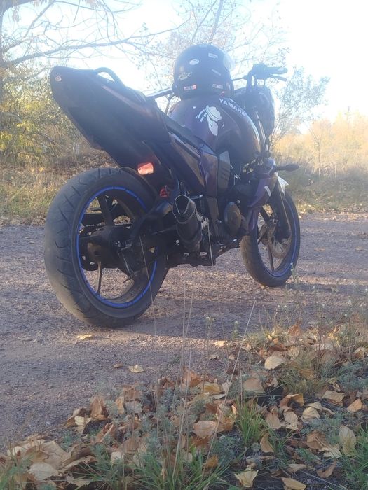 Мотоцикл Yamaha FZ16