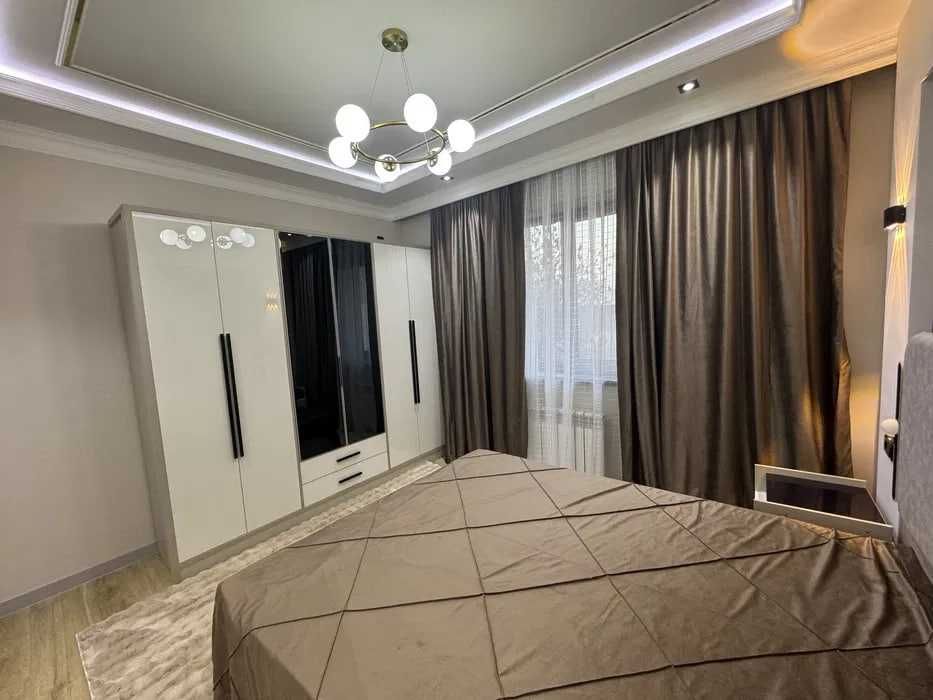 Юнусабад-13: 4/4/9 у Мегапланет. Авторский ремонт, мебель и техника.