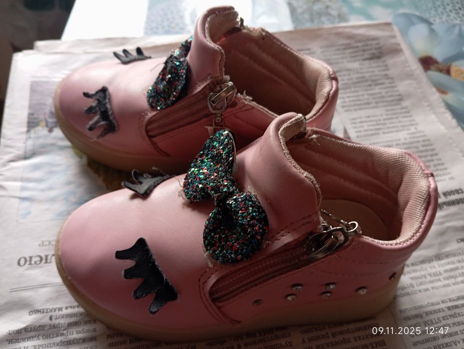 Детская обувь на девочку