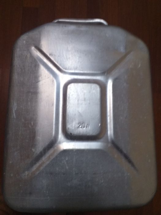 Алюминиевая канистра