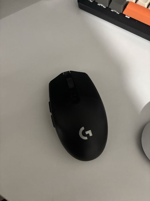 Беспроводная мышь logitech