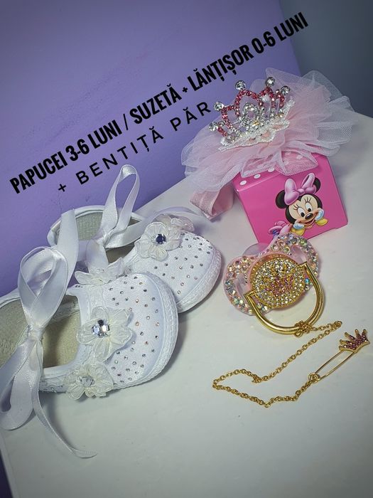 Papuci bebe + Suzeta + bentiță