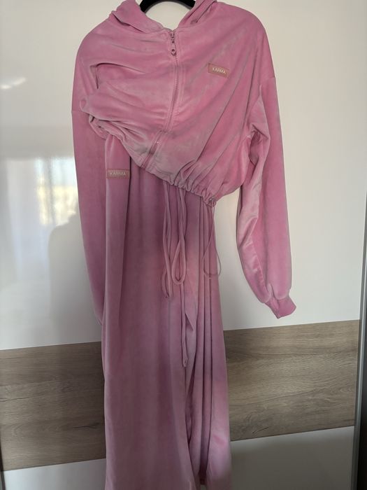 Екип Karma, с размер