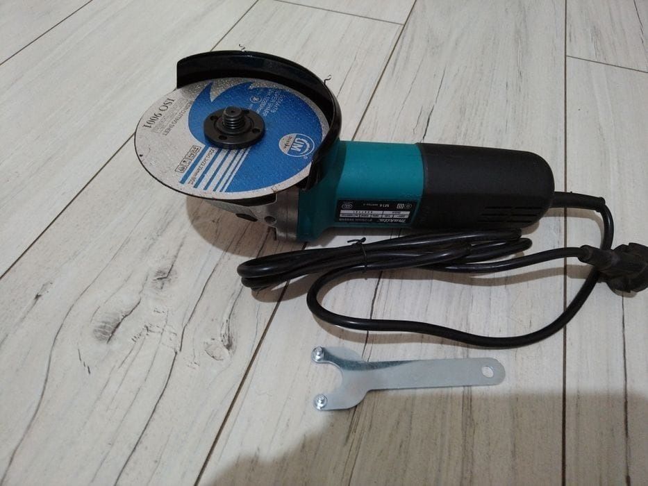 Продам электроинструменты разные