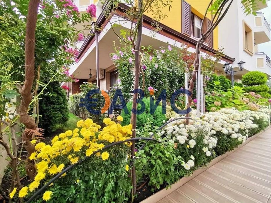 Продава се Двустаен апартамент в с. Равда, Област Бургас - 54 кв.м за 1445 €/кв.м - Снимка #2