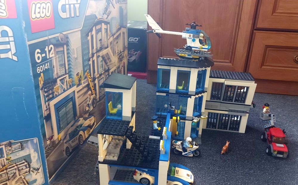 Lego city 60141 police полицейски участък