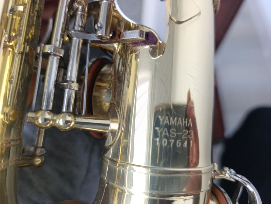 Продавам Алт саксофон Ямаха 23