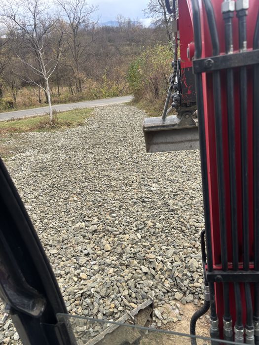 Execut lucrari cu excavator / bobcat / miniincarcator de inchiriat