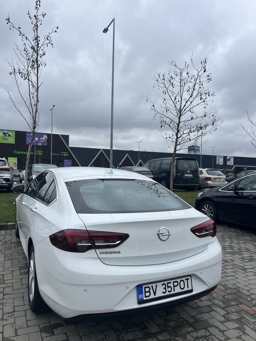 Opel Insignia Benzina