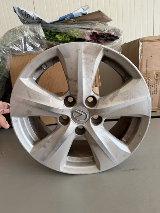 Оригинални джанти Lexus IS / Toyota 5x114.3 17 цола