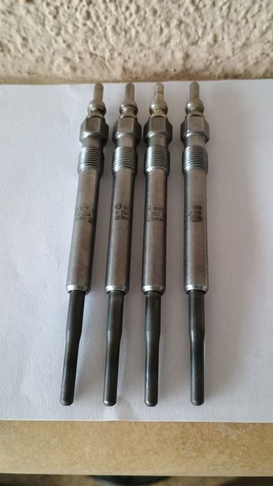 Подгревни свещи Bosch - 4бр.