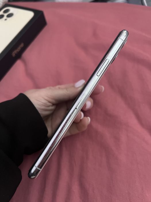 I Phone 11 pro max 64GB