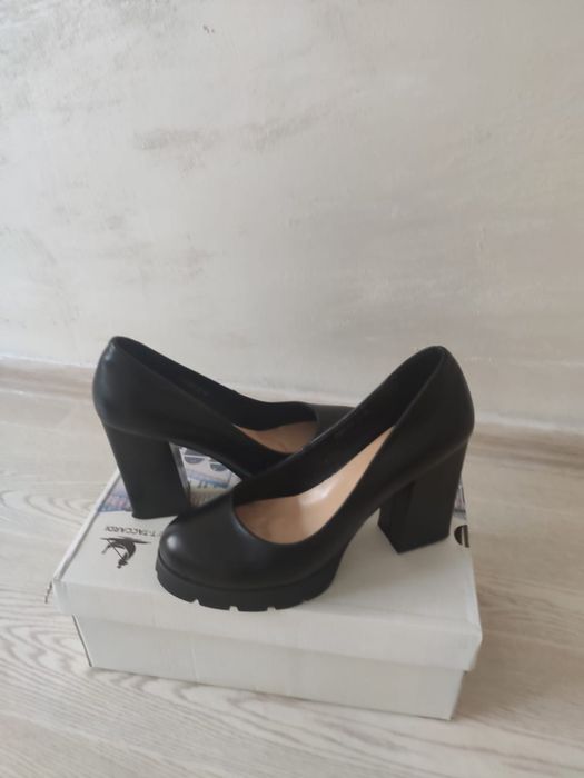 Продам туфли кожаные