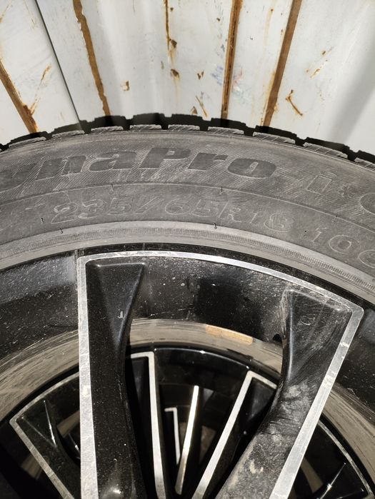 Шины с дисками 235/65 R18