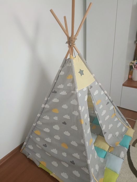 Cort de joaca teepee
