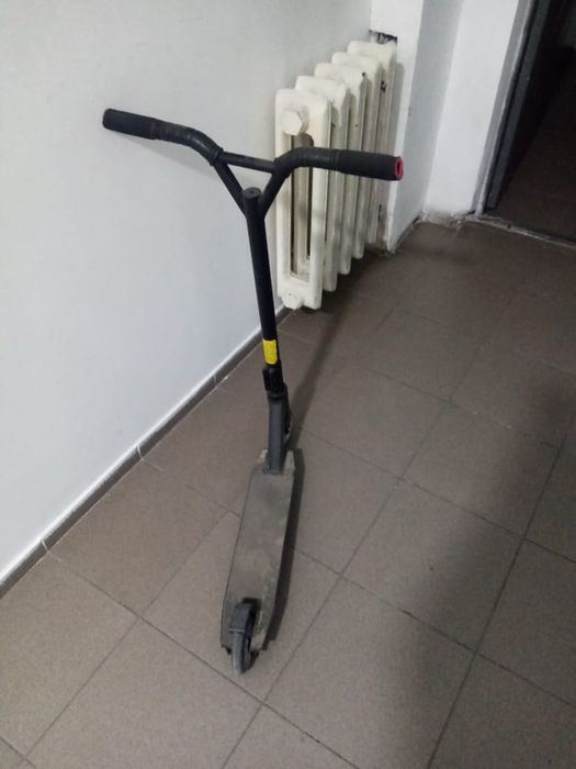 Самокат, гантели