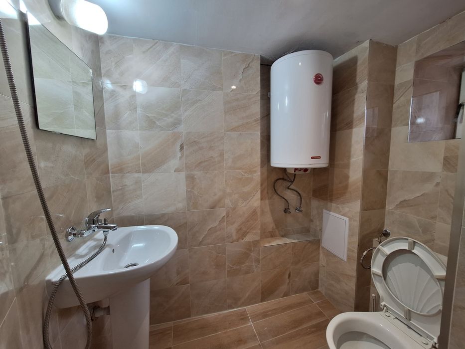 Дава се под наем  в София, Център - 17 кв.м за 209.61 € - Снимка #5