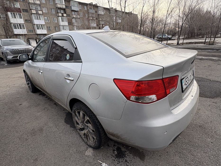 Продам машину Кия.