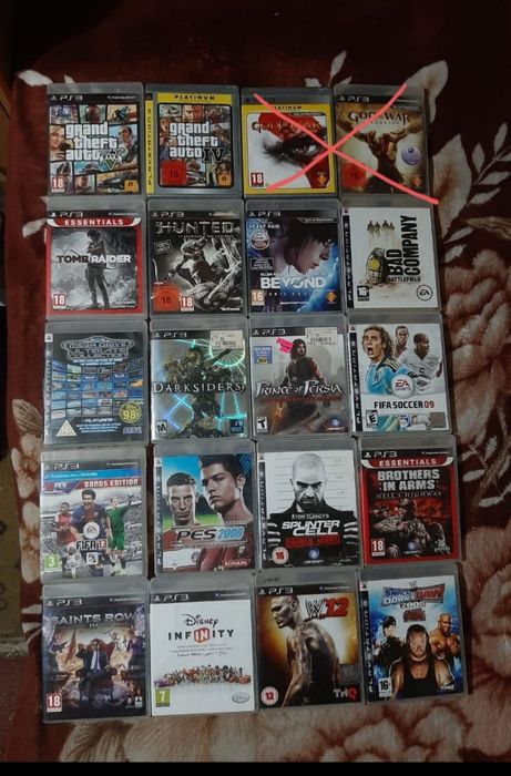 Vând fifa gta 5 în stare buna PlayStation 3