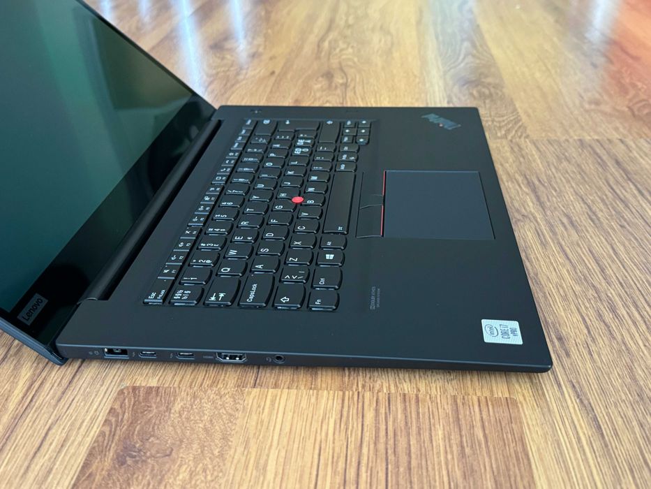 15.6' 4K OLED Touch i7-10850H Lenovo ThinkPad X1 Extreme Gen 3 32GB DDR4/512GB NVMe/GTX 1650 Ti