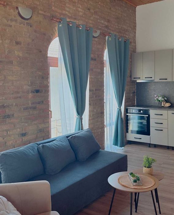 Нощувки в сърцето на Варна