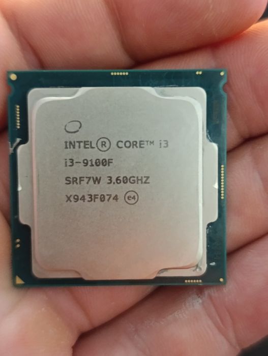 Vând procesor i3 9100f