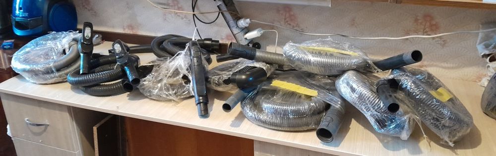 Пылесосные шланги б/у в отличном состоянии