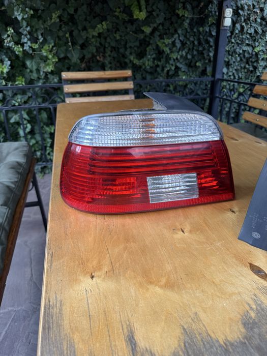 Задние Стопы Hella на BMW e39 (рестайлинг)