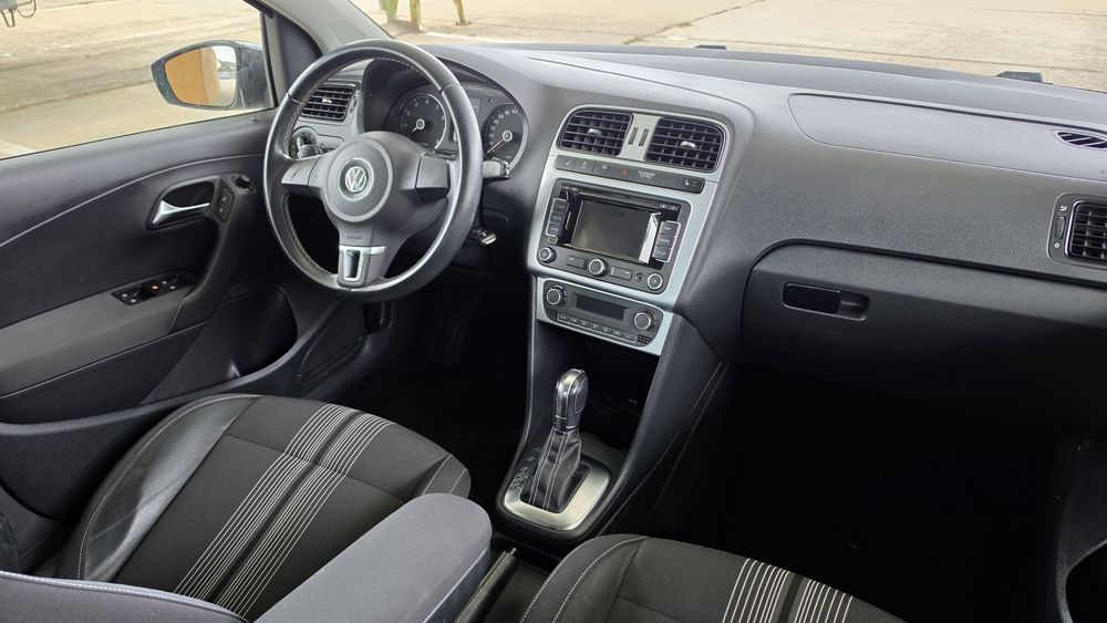 Volkswagen polo automat