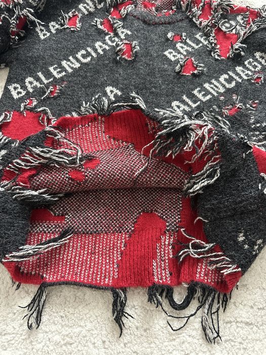 Кофта Balenciaga