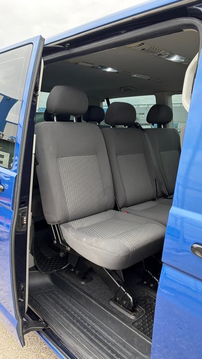 VAND Vw Caravelle 8+1 AUTOMAT