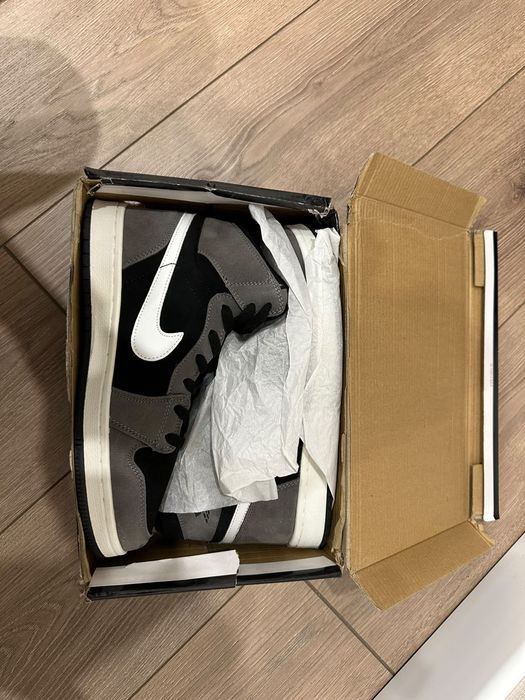 Продам кроссовки Nike Jordan