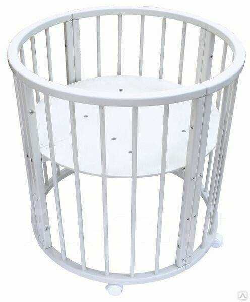 Продается детская кровать белая