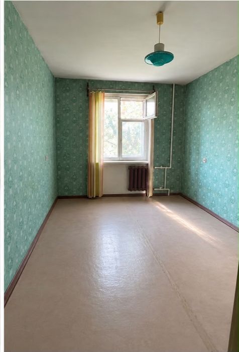 Продам 2 комн квартиру