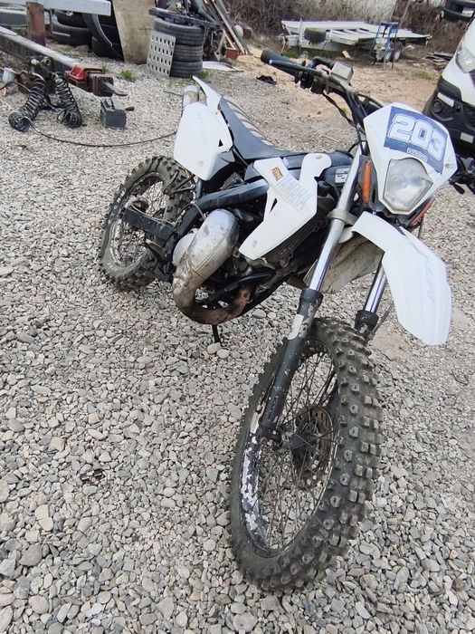 Vând Yamaha DT 125 2T