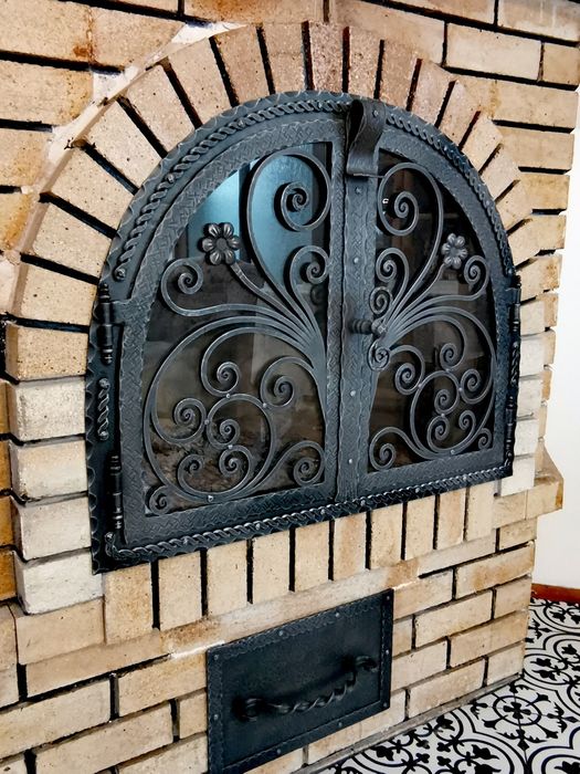 Обков на Камини, вратички за открити камини, Врата за камина